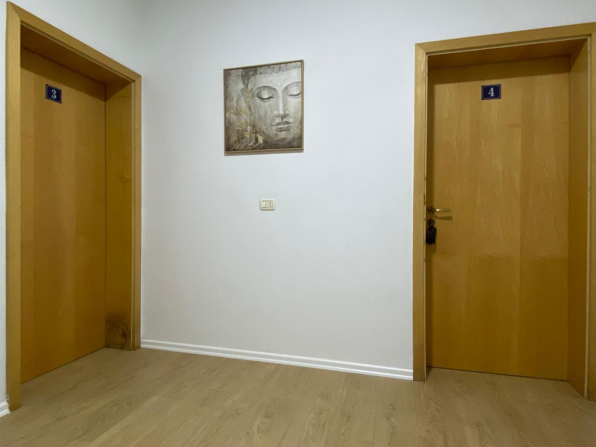 Vila M Vera Rooms With Kitchen And Apartments Durrës Exterior foto