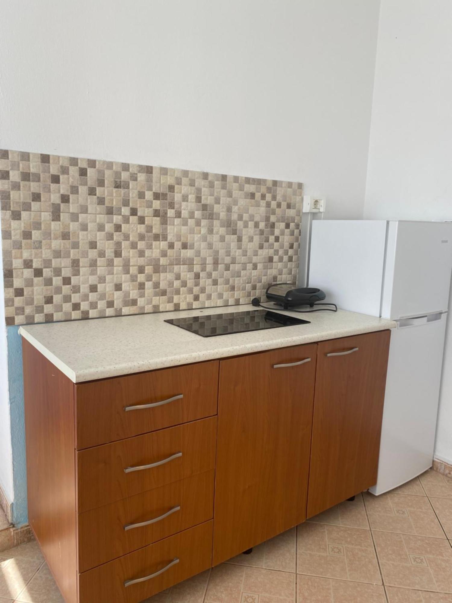 Vila M Vera Rooms With Kitchen And Apartments Durrës Exterior foto